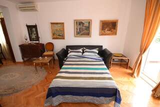 Апартаменты Apartman Taraca Villa Knezevic Херцег-Нови Апартаменты с видом на сад-23