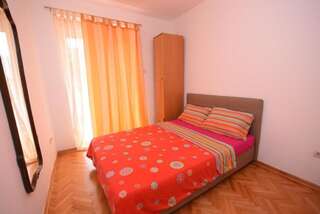 Апартаменты Apartman Taraca Villa Knezevic Херцег-Нови Апартаменты с видом на сад-34